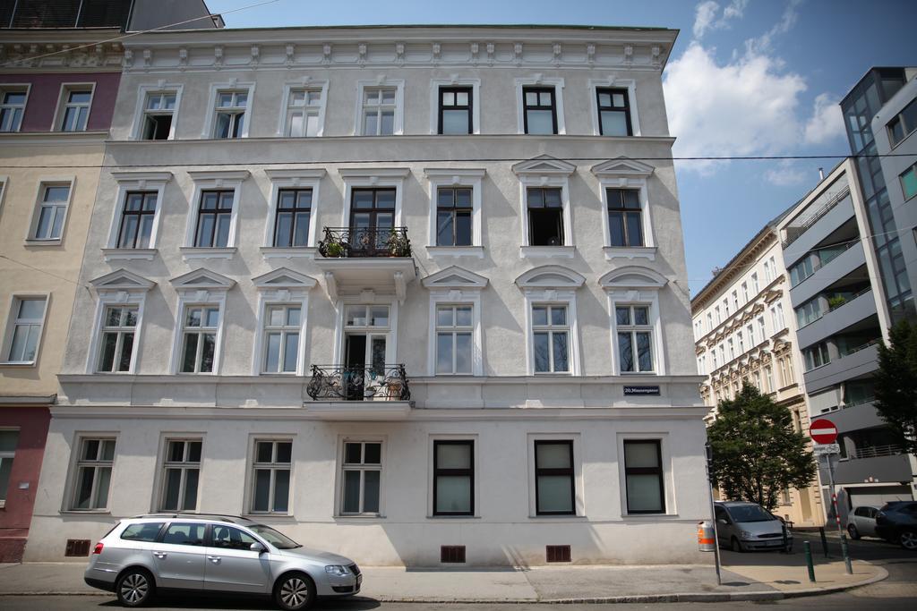 Casa Nostra - Ausgefallene Wohnung Am Augarten Vienna Exterior photo